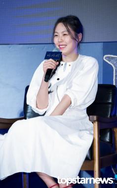 [HD포토] 김민희, ‘웃을 때 가장 예쁜 아가씨’