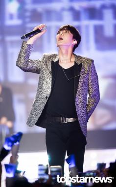 [HD포토] 위너(WINNER) 이승훈, ‘카리스마 넘치는 호피재킷’