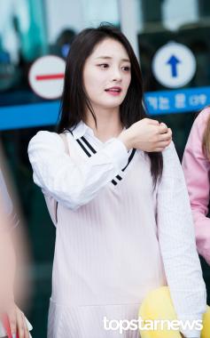 [HD포토] 아이오아이(I.O.I) 주결경, ‘대륙여신은 대륙으로 떠나요~’