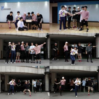 ‘주간 아이돌’ 갓세븐(GOT7),  JYP 사옥 앞에서 게릴라 공연 포착