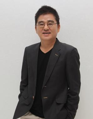 큐브 엔터, “홍승성 회사 복귀. 성장 위한 걸음에 큰 힘 보태주기로” (공식입장)