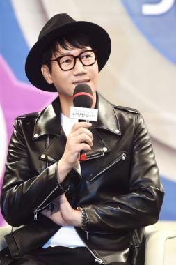 [현장리포트] ‘MBC 신입 DJ 기자간담회’ 지석진, “1위하면 둘째 낳겠다”