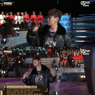 ‘2016 MAMA’ 크러쉬(CRUSH), ‘베스트보컬퍼포먼스 남자부문’ 수상