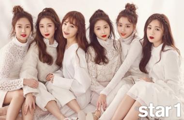 에이프릴(April) 윤채경, 네 번째 데뷔 소감 공개 “인턴에서 정규직 된 기분”