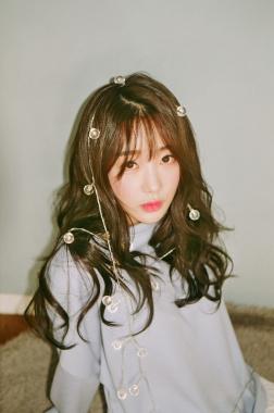 달샤벳(Dalshabet) 수빈, 새 싱글 재킷 사진 공개…‘기대감 UP’
