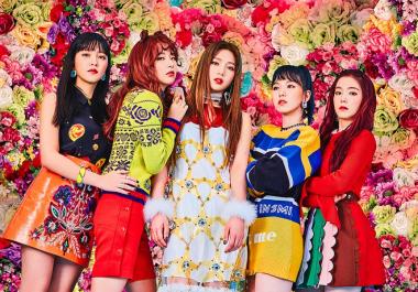 레드벨벳(Red Velvet), 네 번째 미니앨범 ‘Rookie’ 국내 음반 주간 1위 기록