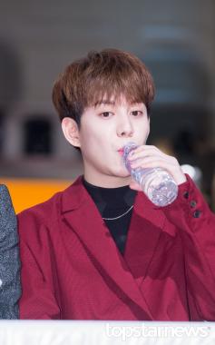[HD포토] 블락비(Block B) 박경, ‘물 마시는 모습도 귀여워’