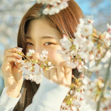 다이아(DIA) 6일 신곡 ‘꽃,달,술’ 기습 선공개…4,50대도 함께 즐길 수 있는 트로트 첫 도전
