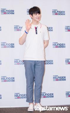 [HD포토] 아스트로(ASTRO) 은우, ‘청량미 가득한 미소’