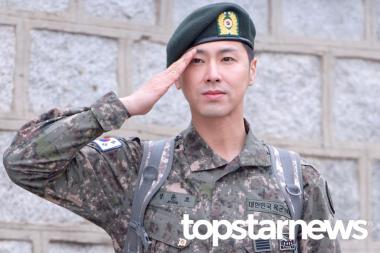 [UHD포토] 동방신기(TVXQ) 유노윤호, ‘전역을 신고합니다’