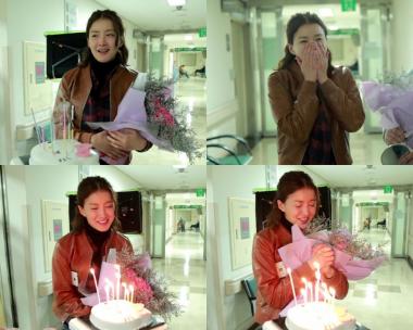 ‘파수꾼’ 이시영, 촬영 중 깜짝 생일파티… “파수꾼 대박나게 해주세요”