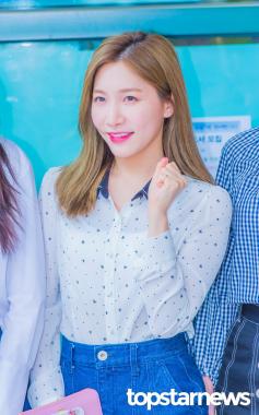 [HD포토] 라붐(LABOUM) 소연, ‘도장 꽝! 찍으러 왔어요’