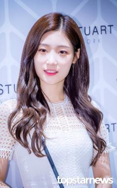 [HD포토] 다이아(DIA) 정채연, ‘자체발광 핵미모’