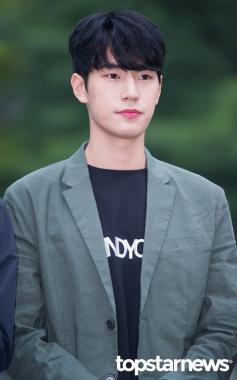 [HD포토] 크나큰(KNK) 승준, ‘이른 아침에도 꽃미모’