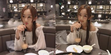 [스타 웨이보] SNH48 장이, 일장 사진 공개 미모 과시…‘빛 나는 미모’