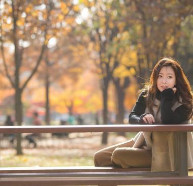 [스타근황] ‘품위있는 그녀’ 김희선, 여전히 아름다운 꽃미모…‘나이가 무색하네’