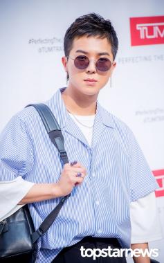 [HD포토] 위너(WINNER) 송민호, ‘선글라스 너머 엿보이는 그윽한 눈빛’