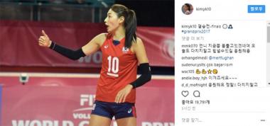 [근황] ‘2017그랑프리세계여자배구대회’ 김연경, 결승전을 향한 엄지척…‘갓연경만 믿고 가자’