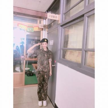 [근황] 다이아(DIA) 정채연, 군대에 나타난 여신…‘군복도 예쁘네’