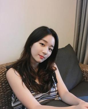‘내 사람친구의 연애’ 홍은정, 아이린 닮은 아름다운 미모 “모두 좋은밤”