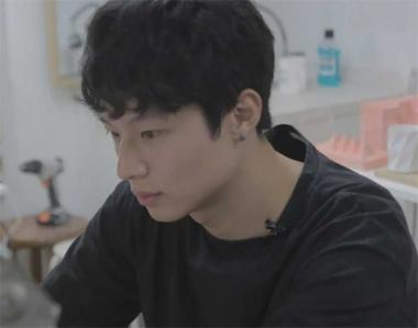 [근황] ‘비디오스타’ 김충재, 박나래가 반한 훈훈한 비주얼…‘시선강탈’