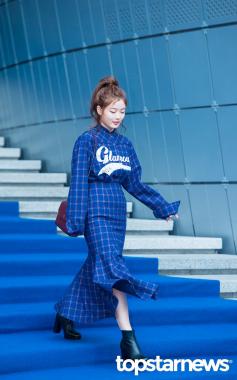 [HD포토] 김유정, ‘계단이 너무 많아요~’