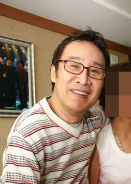 故윤희상, “삶의 의지를 이어 갈 수 있는 건 노래밖에 없다” 발언 재조명