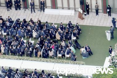 [UHD포토] 송중기·송혜교 결혼식, ‘수많은 하객들의 축하 받으며’