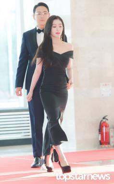 [HD포토] 레드벨벳(Red Velvet) 아이린, ‘그녀가 걷는 길은 모두 레드카펫’