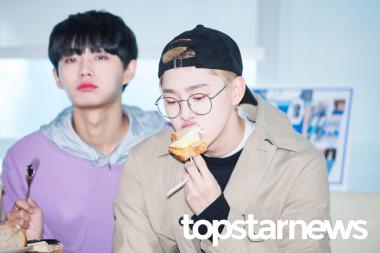 [UHD포토] 제이비제이(JBJ) 권현빈, ‘먹어도 먹어도 또 먹고 싶은 그 맛’