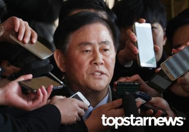 최경환 자유한국당 의원, 국정원 특활비 수수 혐의 불인정에 누리꾼 ‘할복’ 압박