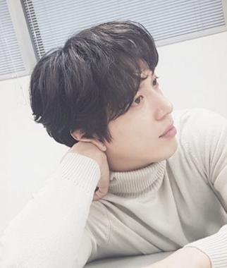 정용화, 소속사 향한 애정 “FNC 킹덤 화이팅”