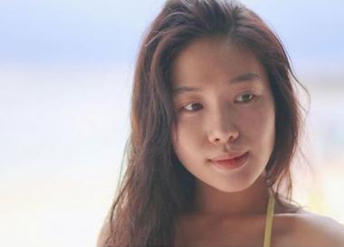 ‘박열’ 최희서, 신비감 넘치는 화보 사진 공개…“모래 묻은 얼굴”