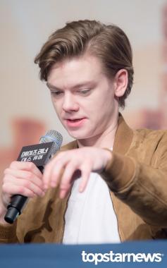 [HD포토] 토마스 브로디 생스터(Thomas Brodie Sangster) , ‘큰 눈이 다 가려지는 속눈썹 길이’ (메이즈 러너)