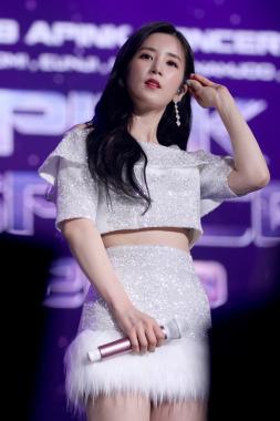 [현장] ‘핑크스페이스’ 에이핑크 박초롱, 2018년에도 동안 미녀 이상무…‘울울이 귀여워’