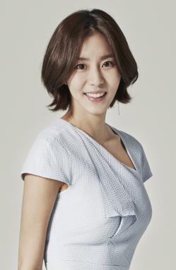 유이, ‘데릴 남편 오작두’ 출연 확정…독종 PD ‘한승주’로 변신