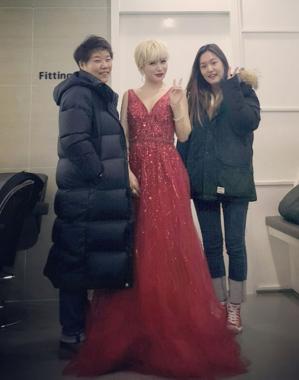 ‘복면가왕 하트여왕’ 박기영, 붉은 드레스입고 아름다움 과시