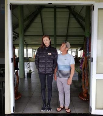 ‘정글의 법칙’ 이다희, 김병만과 함께 훈훈 셀카 “족장님은 상상 그 이상”